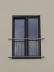 Edelstahl Fenstergitter (französischer Balkon) - R Line - MOD 242 senkrechte Stäbe